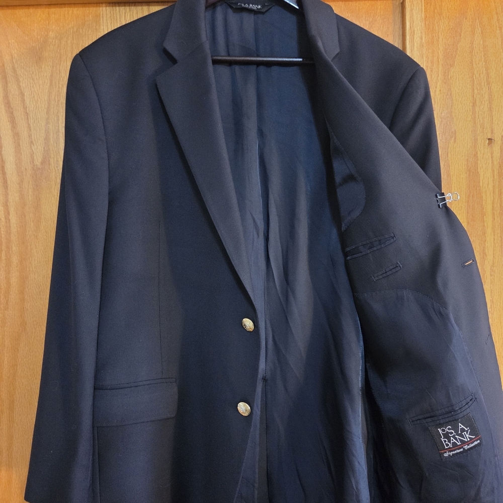 Jos. A. Bank‎ Classic Navy Blazer Men's Size 44R